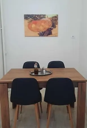 Comfort In The Kalamáta